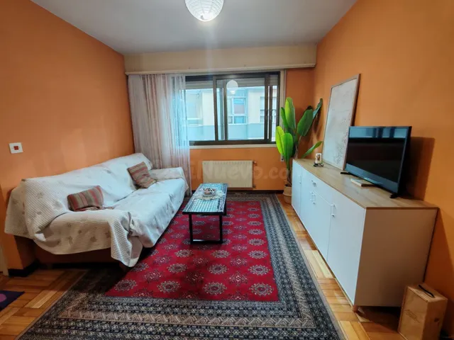 Apartamento Exterior en Vigo – Zona Camelias (Pi y Margall) - foto 2
