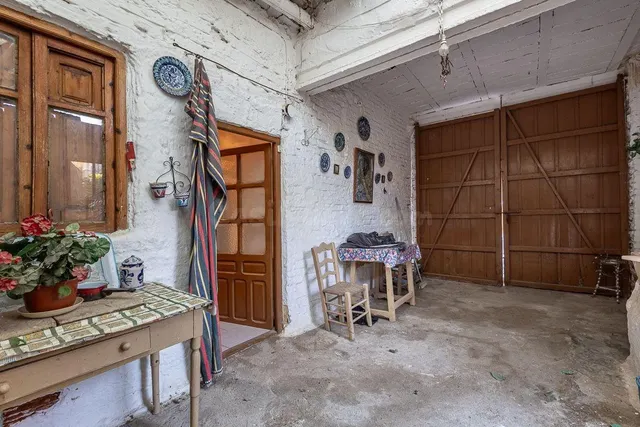 CASA CON TERRENO EN DURCAL — 2