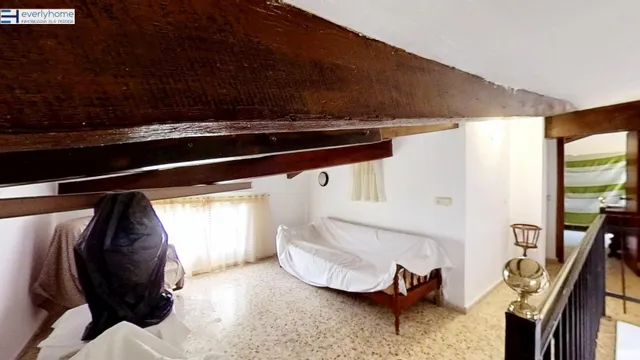 Casa 4 habitaciones 222m² en venta - El Grau — 50