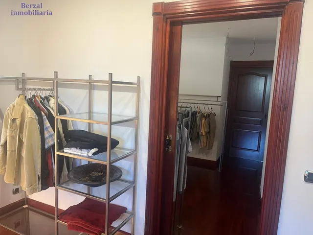 Singular chalet independiente junto a la cíniva de Los Manzanos, Lardero — 28