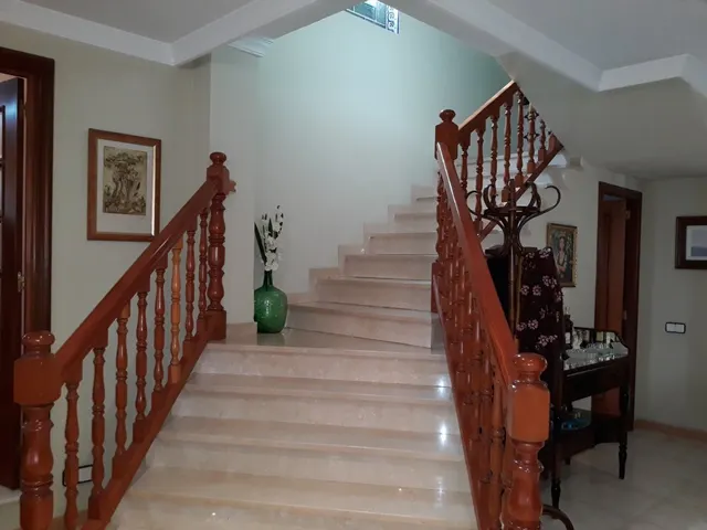GRAN CHALET EN LA MEJOR ZONA DE CALICANTO — 7