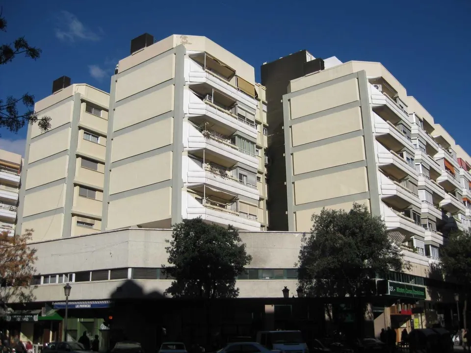 LOCAL COMERCIAL EN RENTABILIDAD EN VALENCIA - ZONA TRINITAT