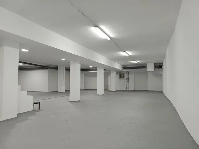 OPORTUNIDAD ALQUILER LOCAL-SOTANO/GARAGE en plena Calle San Fernando DE 250M2! — 15