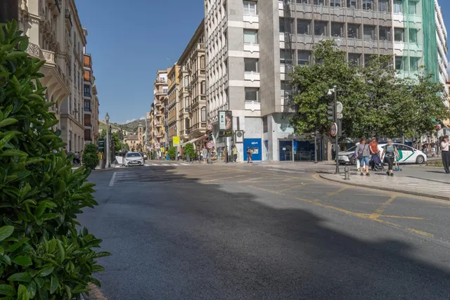 Oportunidad de Inversión: Plazas de Garaje en Gran Vía desde 24.900€. — 42