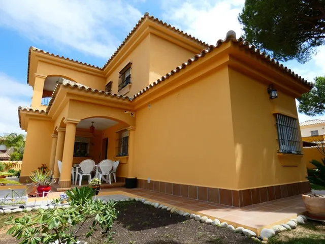 Precioso chalet en un entorno único,  una de las mejores zonas de la playa para vivir todo el año. — 10