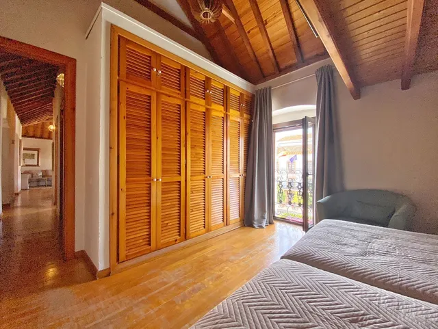 Complejo Turístico 16 habitaciones 983m² en venta - Marbella — 15