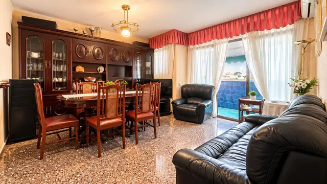 Fantástico ático exterior de 3 habitaciones con gran balcón  - foto 4