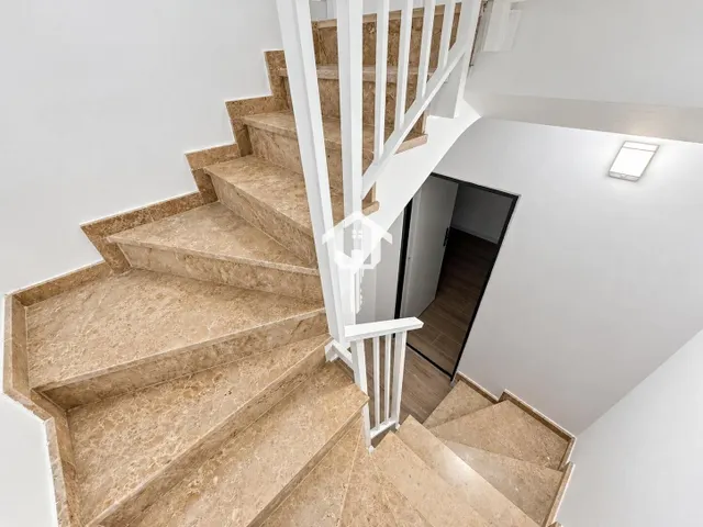 BAJO DUPLEX DE OBRA NUEVA EN VENTA EN ALICANTE. ZONA DE CAROLINAS ALTAS. 89m2+PATIO+SÓTANO, 2 habitaciones, 1 BAÑO, PATIO, SOTANO, ASCENSOR — 35