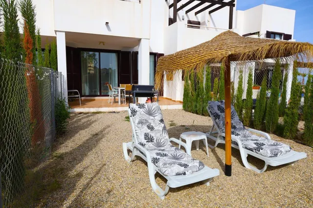 SE VENDE exclusiva vivienda en urbanización de alto standing - foto 4
