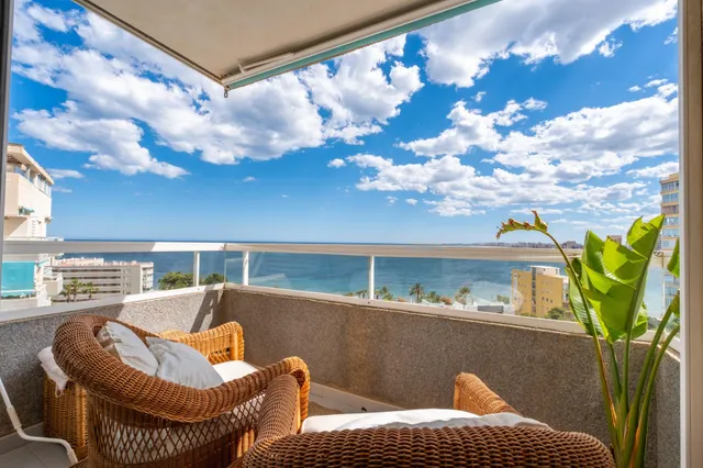 Precioso apartamento con vistas al mar - playa muchavista — 21