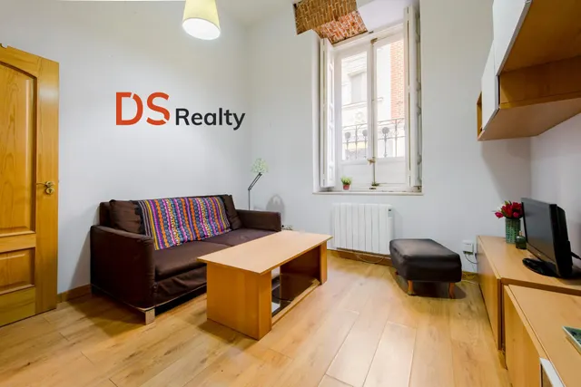EXCLUSIVA VIVIENDA EXTERIOR Y MUY LUMINOSA CON DOS ESPACIOS INDEPENDIENTES A 30 METROS DE PLAZA DE ESPAÑA — 3