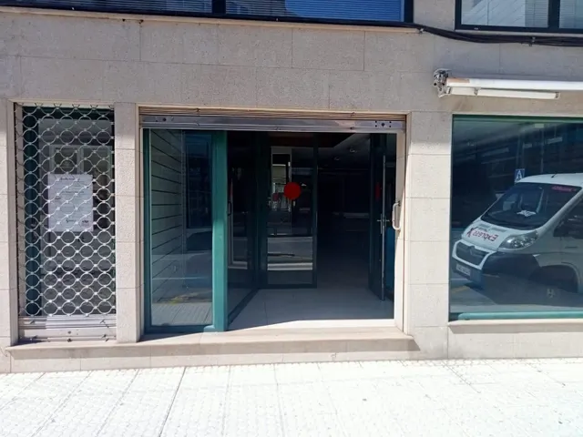 LOCAL COMERCIAL DE DOS ALTURAS EN BOIRO — 14