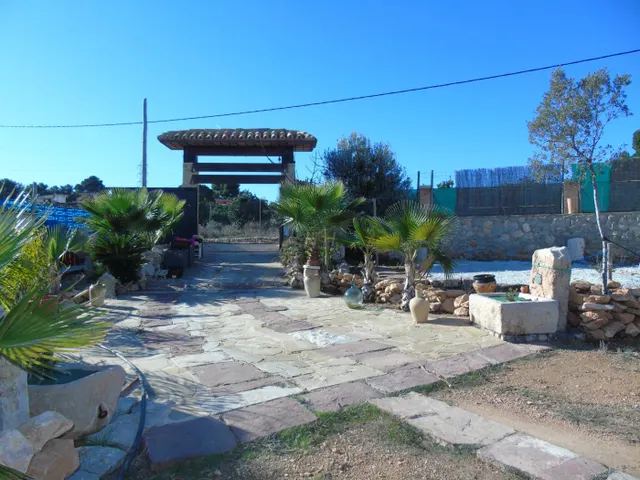Se vende solar rústico en Campolivar. /H H Asesores, Inmobiliaria en Burjassot/ — 16