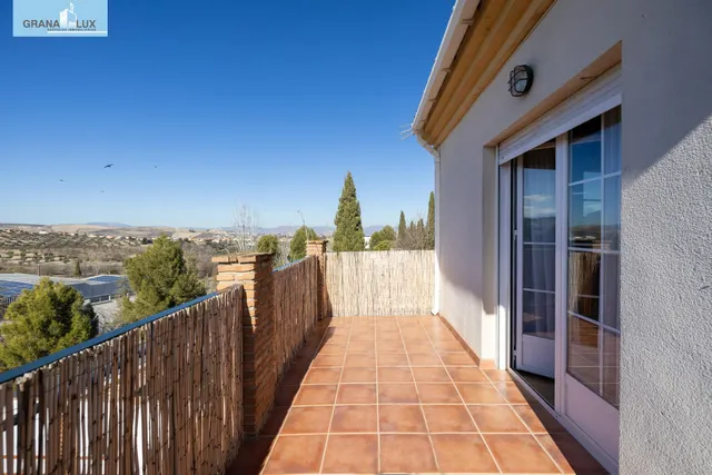 MAGNÍFICO CHALET EN URB. SUEÑOS DE CADIMA, ALHENDIN — 24