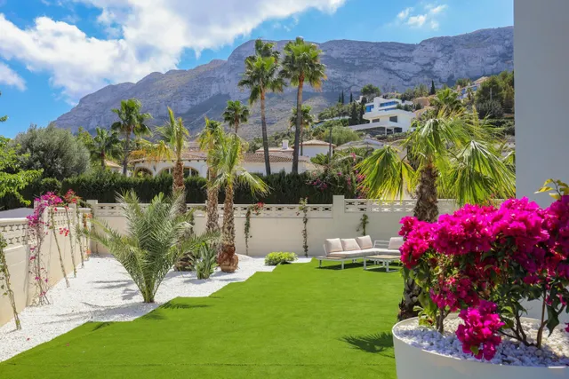 VIVIENDA DE 2 habitaciones CON TERRAZA, GARAJE Y PISCINA EN RESIDENCIAL EN DENIA !! — 25