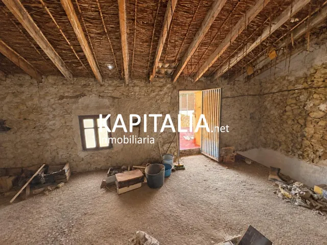 CASA A LA VENTA EN LA LLOSA DE RANES — 12