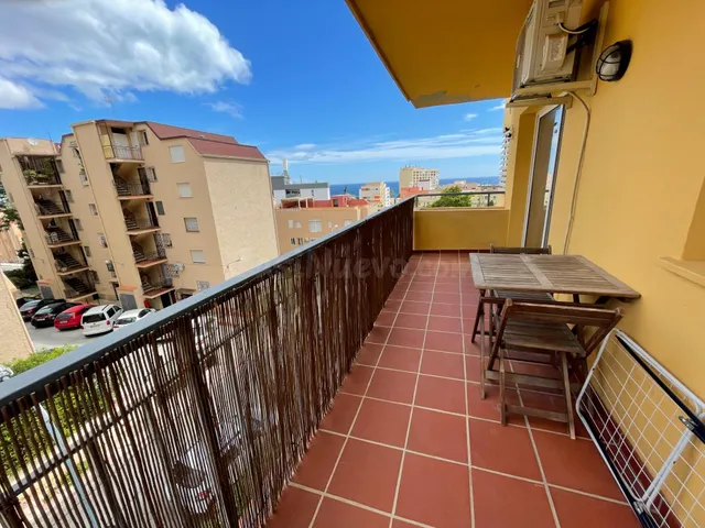 Oportunidad Única en Torremolinos Centro | Piscina, Garaje y - foto 5