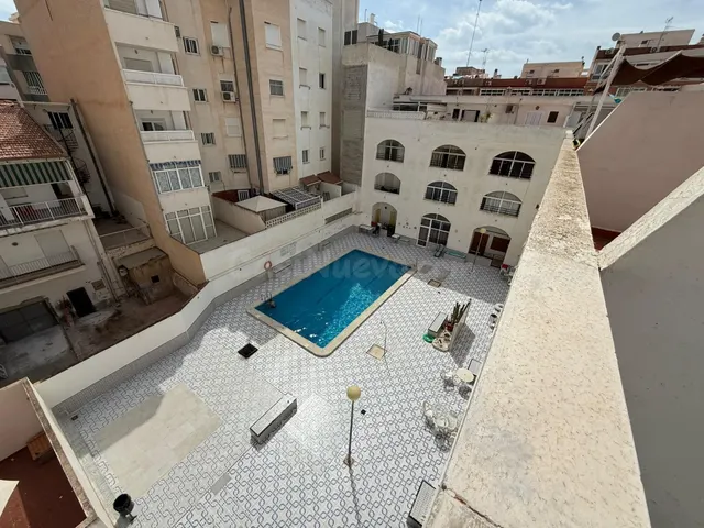 ÁTICO DUPLEX DE 3 habitaciones CON SOLARIUM PRIVADO Y PISCIN - foto 3
