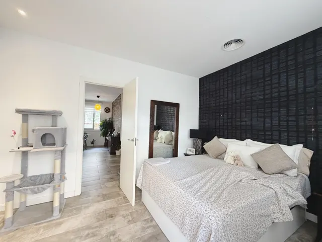 Apartamento de 1 dormitorio con licencia turistica en venta en La Carihuela, Torremolinos – 268.000 € — 15