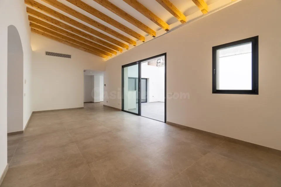 Casa reformada con piscina y garaje en Manacor