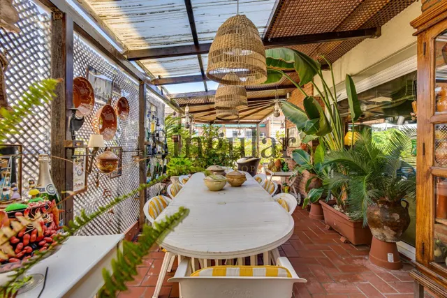Ático dúplex con piscina privada y espectaculares terrazas junto al parque de Monterols — 8