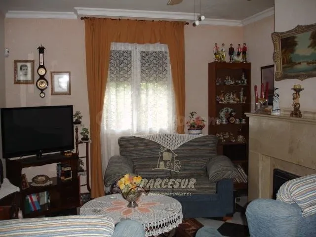 HIPOTECABLE - Parcela de 3.000m2 con casa de 150m2 y piscina - foto 4