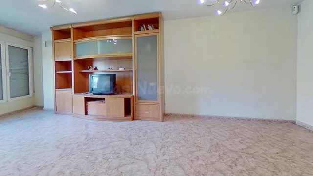 Se vende piso reformado para entrar a vivir - foto 2