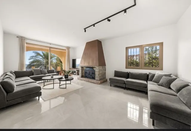 Chalet 8 habitaciones 430m² en venta - Costa Del Sol — 17
