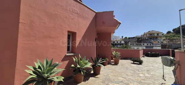 Chalet en el faro de punta carnero con piscina — 6