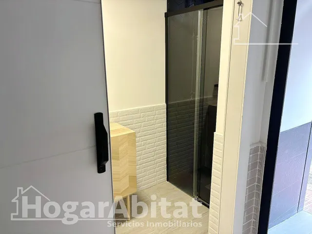 ¡EN PLENO CENTRO! ESTUDIO CONFORTABLE, IMPECABLE Y REFORMADO A ESTRENAR — 21