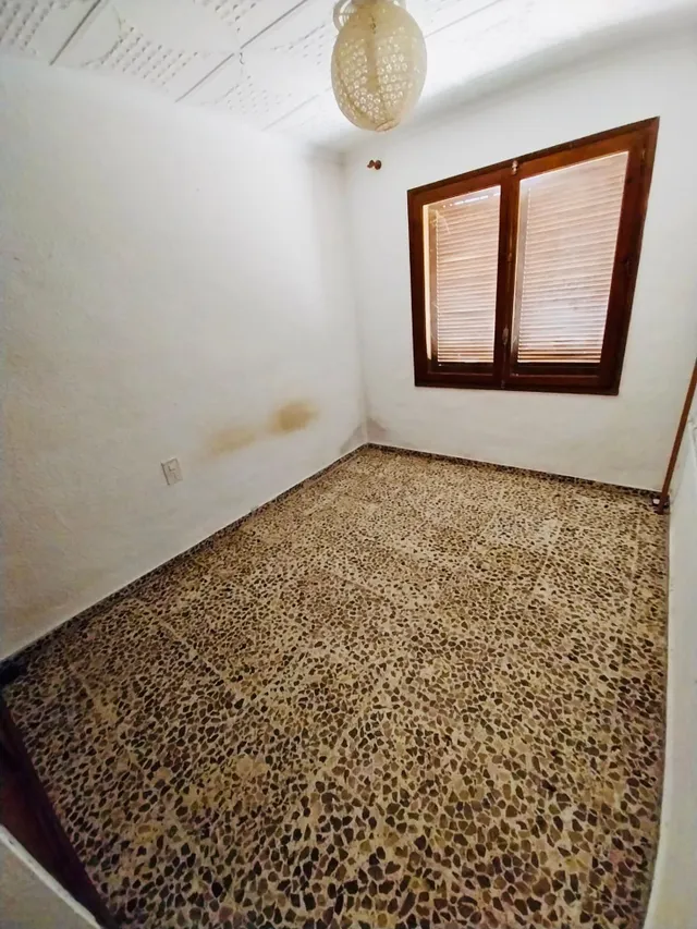 Vivienda con amplia parcela en Costabella — 16