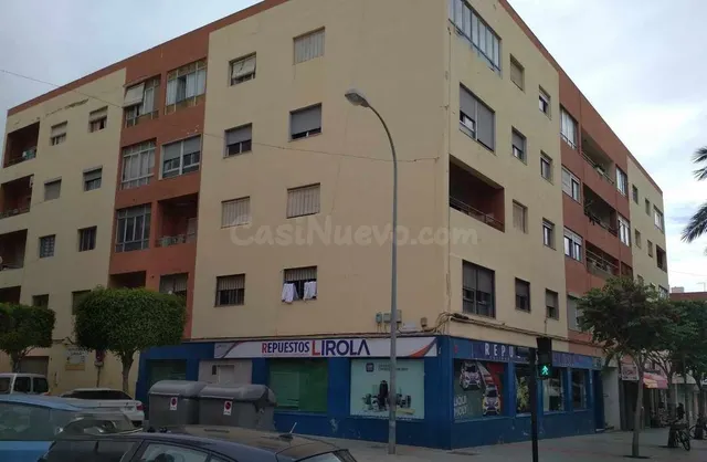 Apartamento 4 habitaciones 140m² en venta - Ejido sur - foto 2