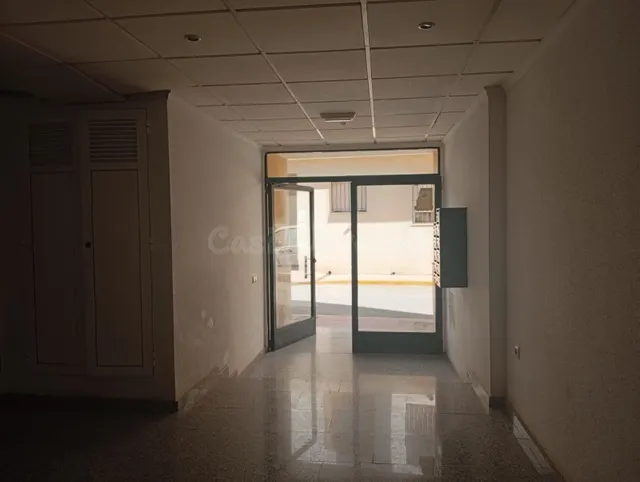 Amplio Piso de 2 habitaciones en el Corazón de Vera - foto 4