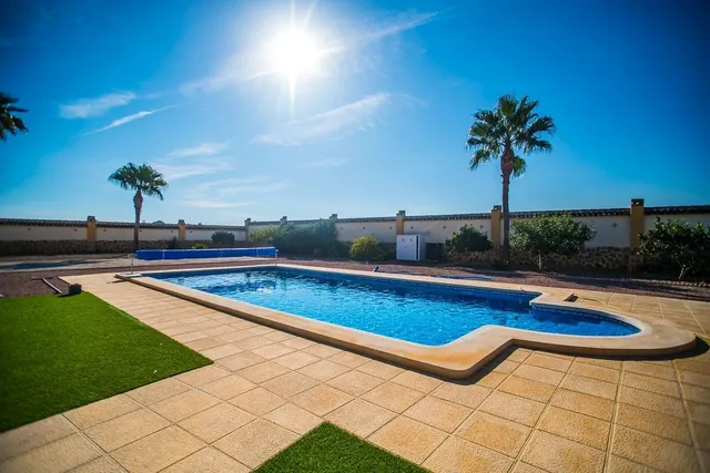 Villa 4 habitaciones 146m² en venta - Comunidad valenciana — 28