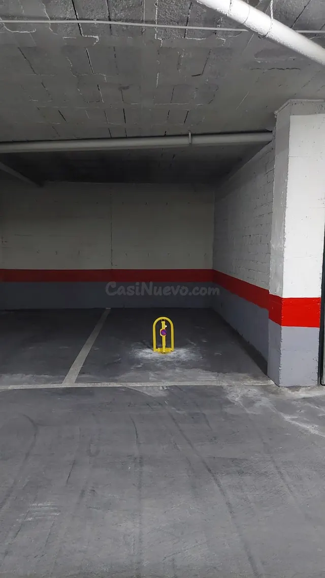 Garaje 12m² en venta - Centro — 3
