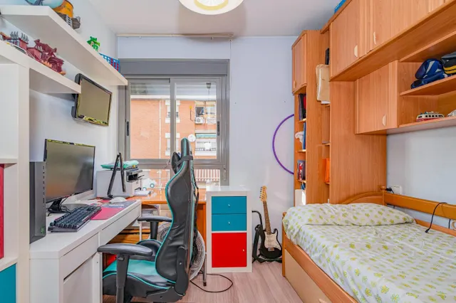 Piso urbanización giner de los ríos — 20