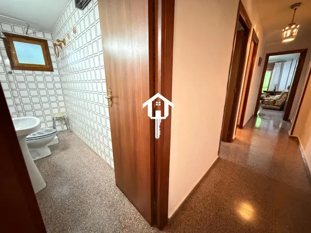 Piso en venta en Alicante, 4 dormitorios, 2 baños, 105m2, segunda planta con ascensor — 11