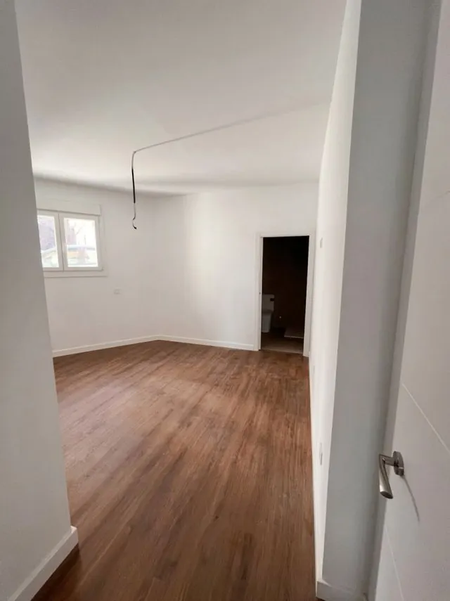Exclusivo Piso Bajo a Estrenar de 3 Hab. y 2 Baños en Zona Demandada — 11