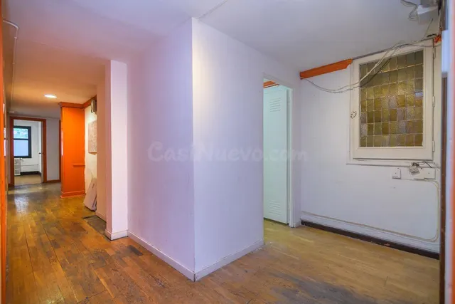 Oficina de 446 m2 ubicada en una planta entresuelo de una fi - foto 4