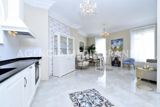 Piso en venta en Valencia, con terraza — 12