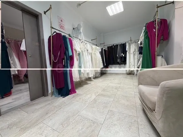Excelente Oportunidad de Traspaso de Amplio Local Comercial  - foto 3
