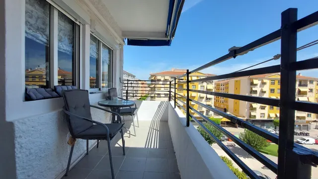 PISO DE 3 DORMITORIOS, LUMINOSO Y LISTO PARA ENTRAR A VIVIR — 4