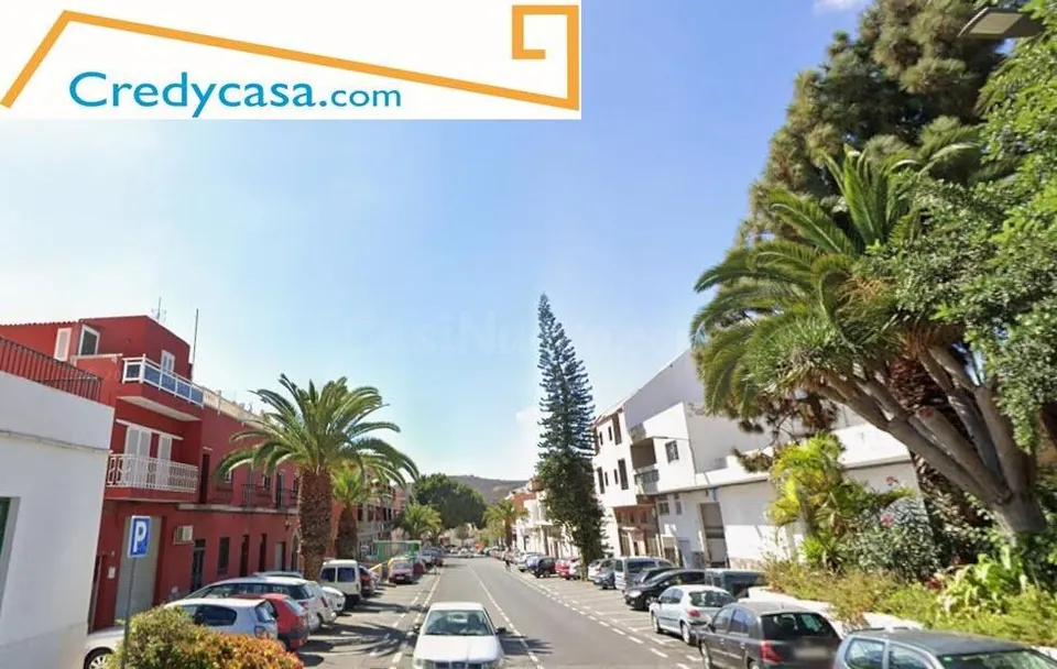 TENERIFE SUR – VALLE SAN LORENZO - 3 habitaciones -| venta 900€ mes -ENTRADA 18.000 €- con garaje y trastero.