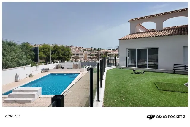 Casa 6 habitaciones 240m² en venta - Villamartin — 28