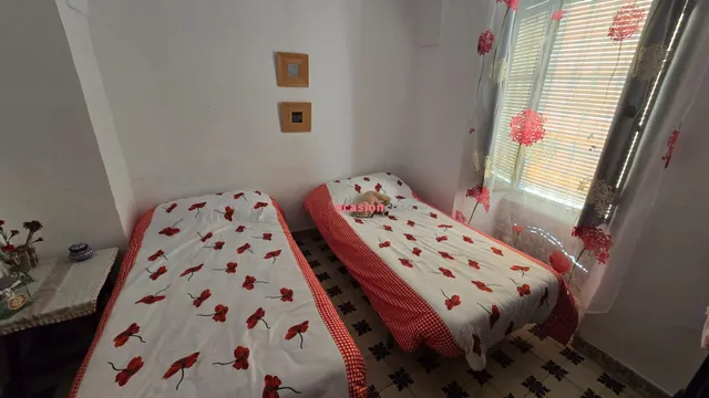 CASA CON TEJADO NUEVO EN VENTA — 17