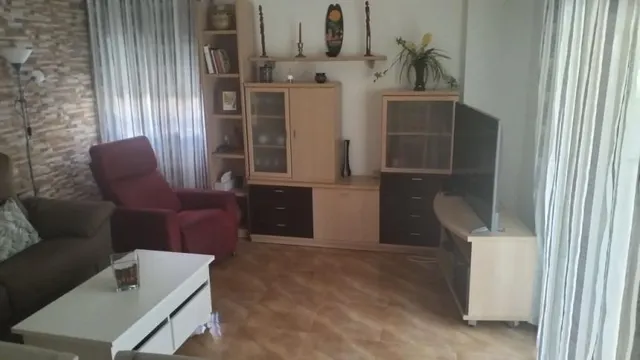Apartamento reformado 2 hab 1 baño Torrevieja listo para vivir — 6
