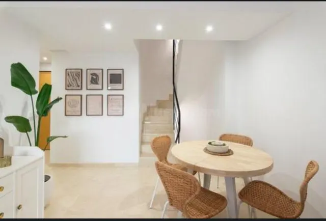 Alquiler: ático triplex de lujo 3D con garaje y terraza en S - foto 2