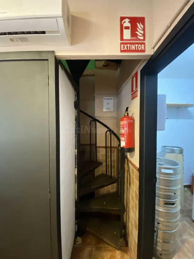 Local comercial 180m² en venta - Riera - foto 4