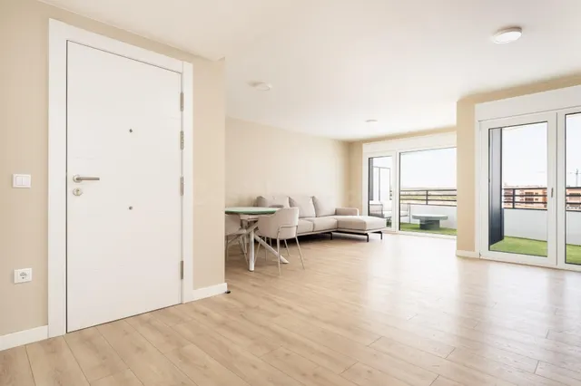 Ático 3 habitaciones 205m² en venta - Montecanal-Valdespartera-Rosales del Canal — 2