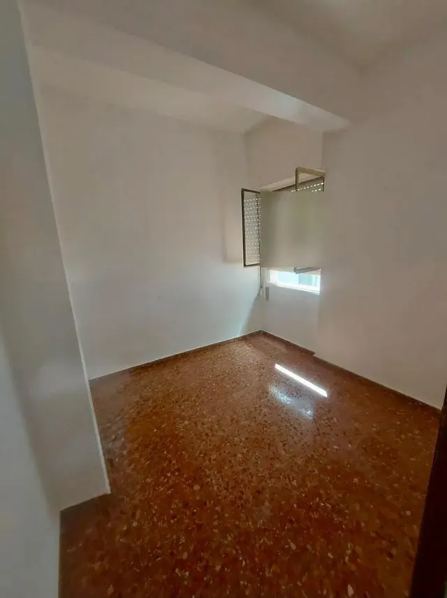 PISO DE 3 DORMITORIOS JUNTO AL JARDÍN DEL SALITRE | 6ª PLANTA, ASCENSOR Y MUCHA LUZ — 14